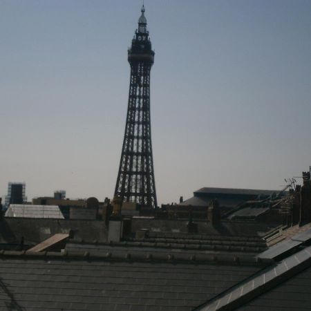 Guesthouse The Royale Hotel Blackpool Extérieur photo