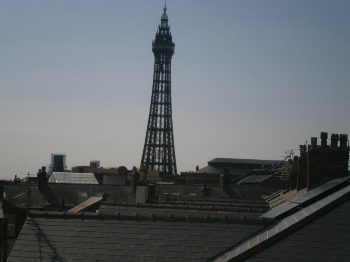 Guesthouse The Royale Hotel Blackpool Extérieur photo